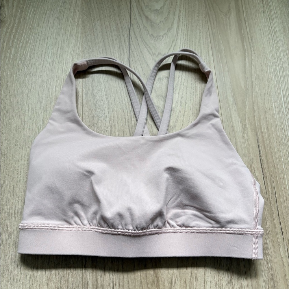 Lululemon size 4 energy sports bra in pink mist